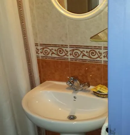 Guzman El Bueno By Gaiarooms 莱昂