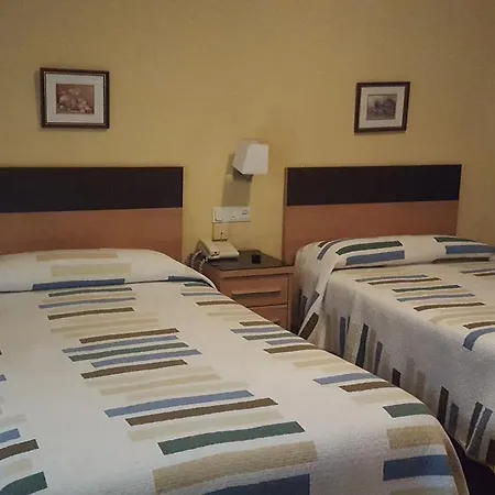 Casa de hóspedes Guzmán El Bueno Leão
