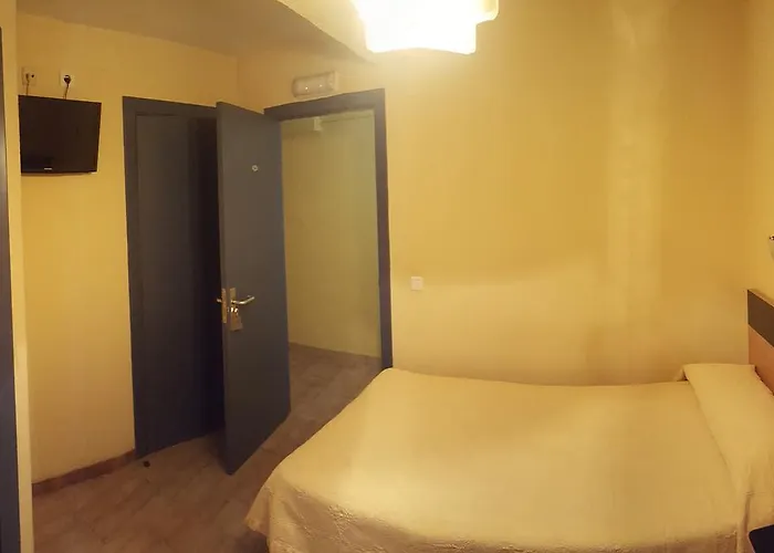 Guzman El Bueno By Gaiarooms *